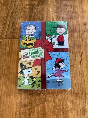 Peanuts Holiday DVD Box Set - Red & White